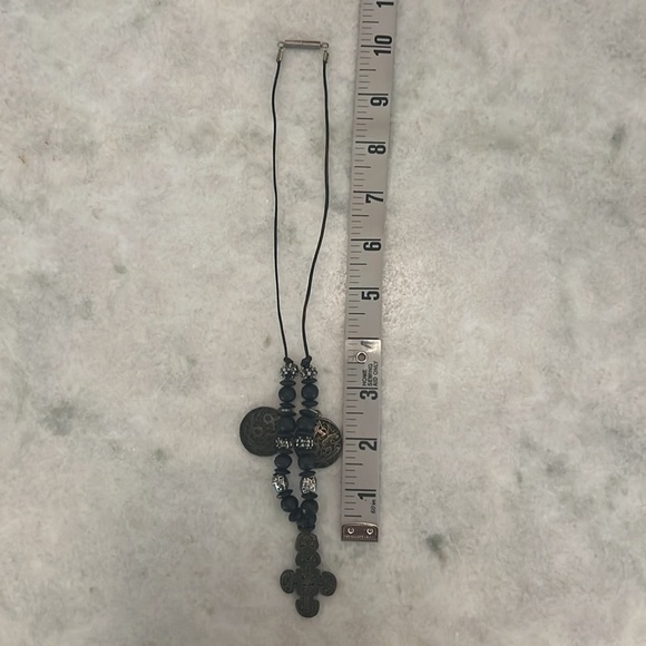 Cross necklace with beads - Picture 3 of 3